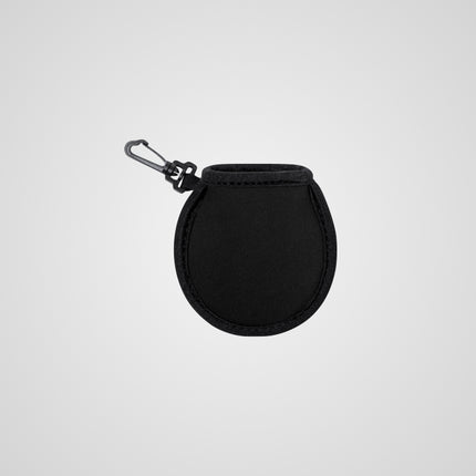 Golf ball cleaning pouch