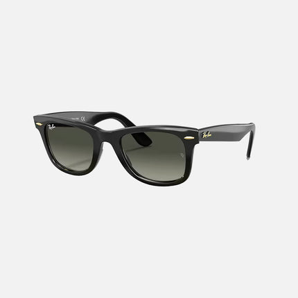 Ray-Ban Wayfarer Classics